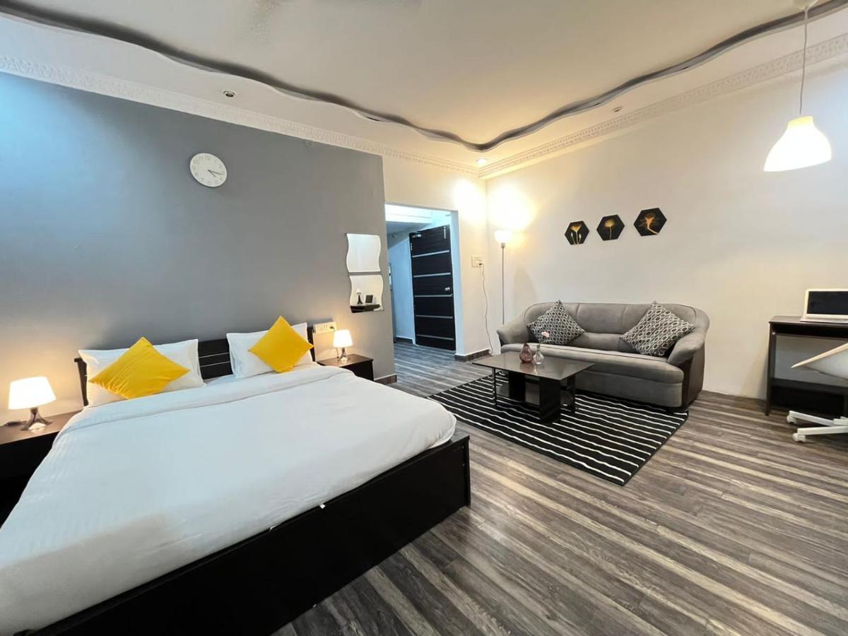 Bedchambers Serviced Apartments, Hyderabad Exterior photo